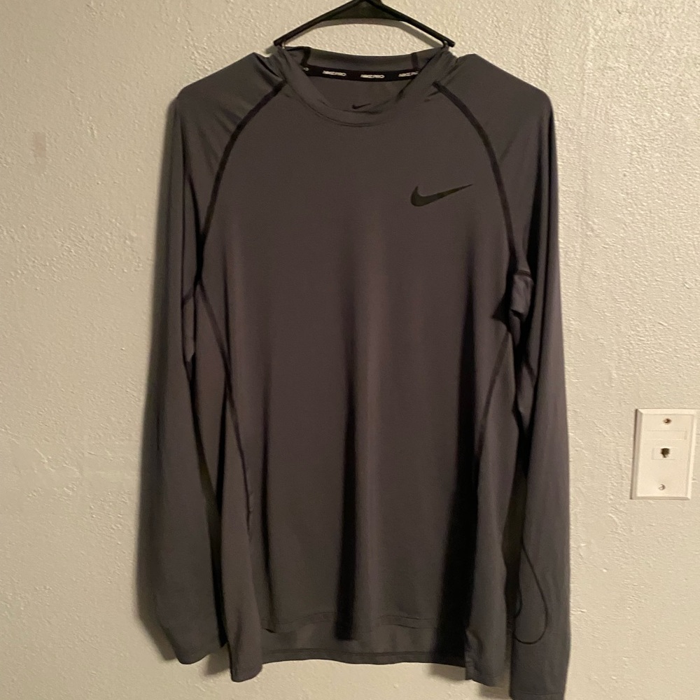 Nike Pro long sleeve